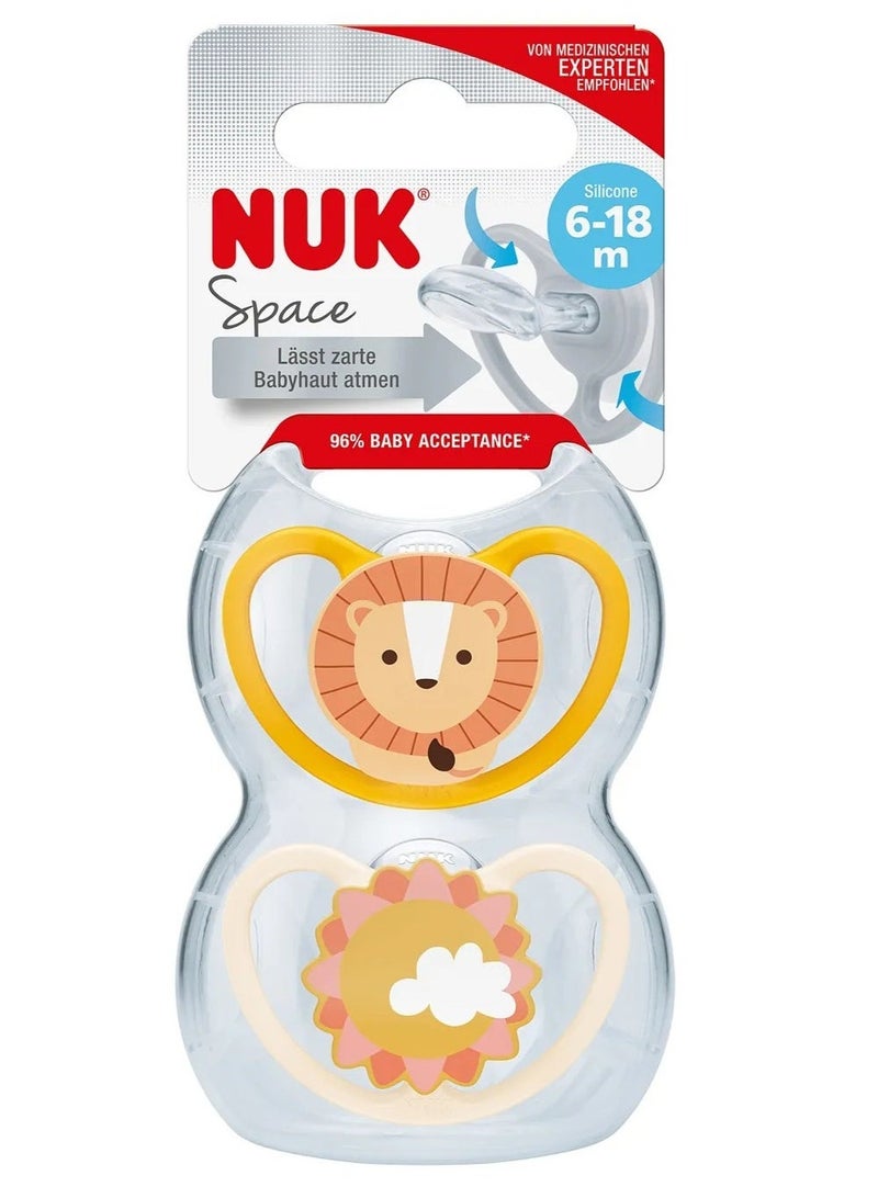 NUK Space Silicone Soother 6-18m Lion & Sun - Image 1
